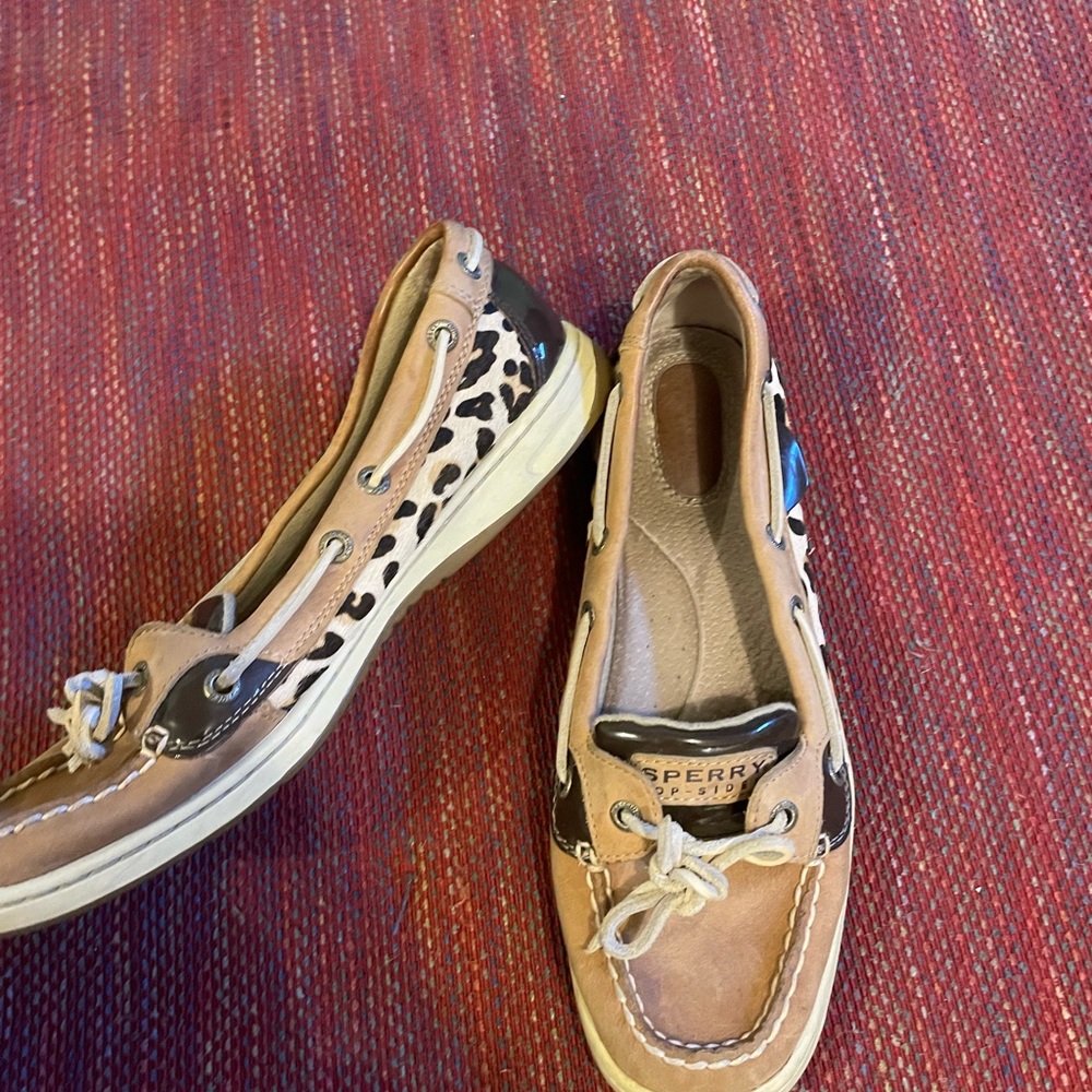 Leopard Print Sperrys